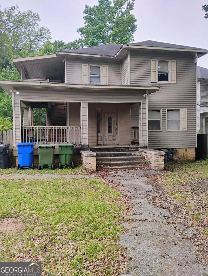 1516 Gordon Street - Photo 1