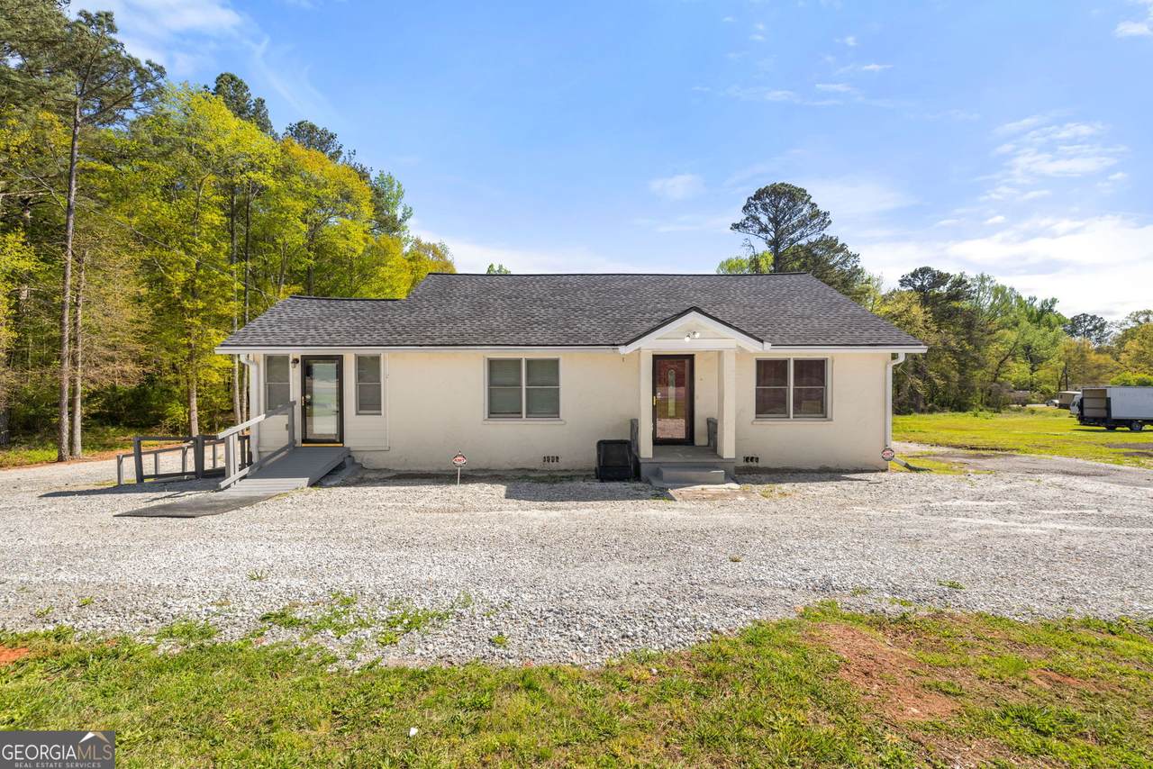 4297 Henry Boulevard - Photo 1