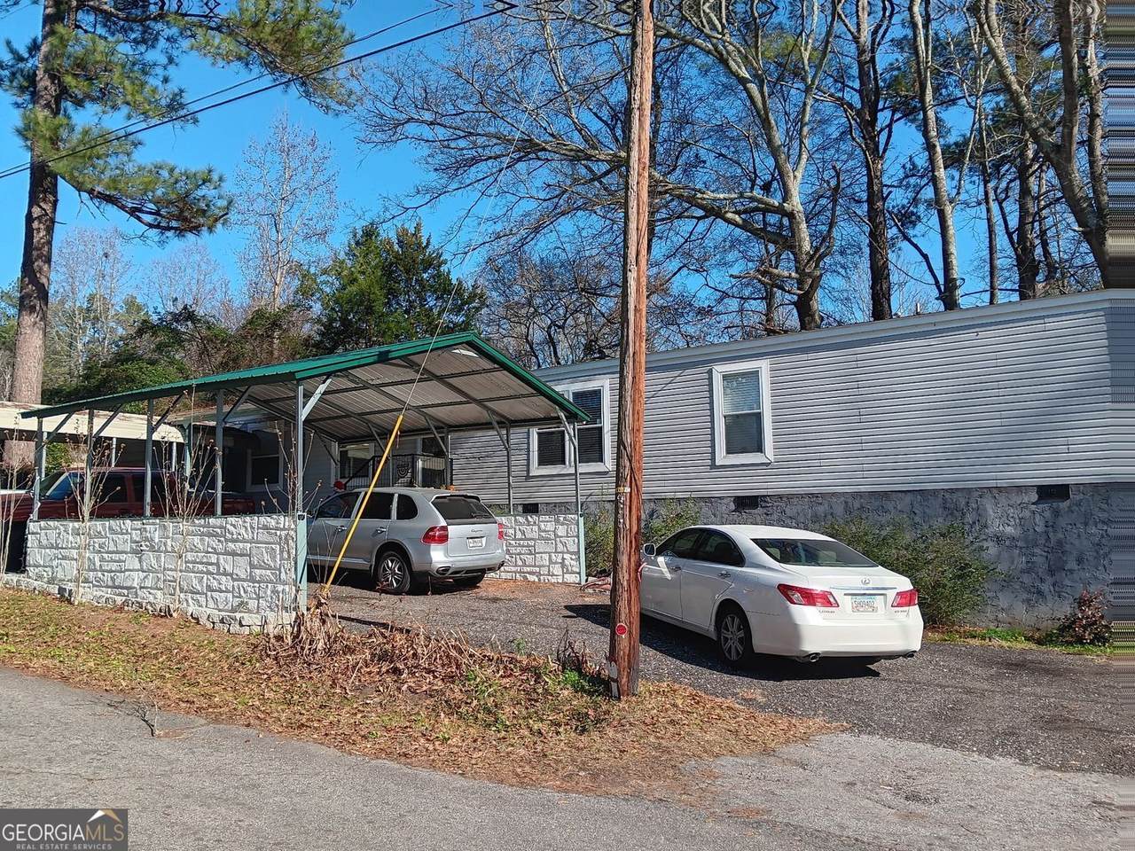 2623 Pineridge Drive - Photo 1