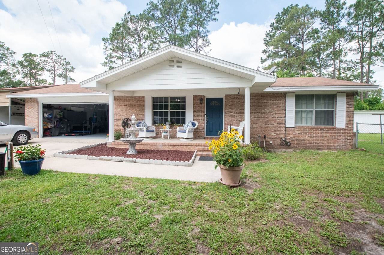 21 Kelly Road - Photo 1