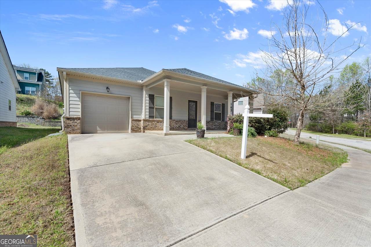 165 Mandy Lane - Photo 1