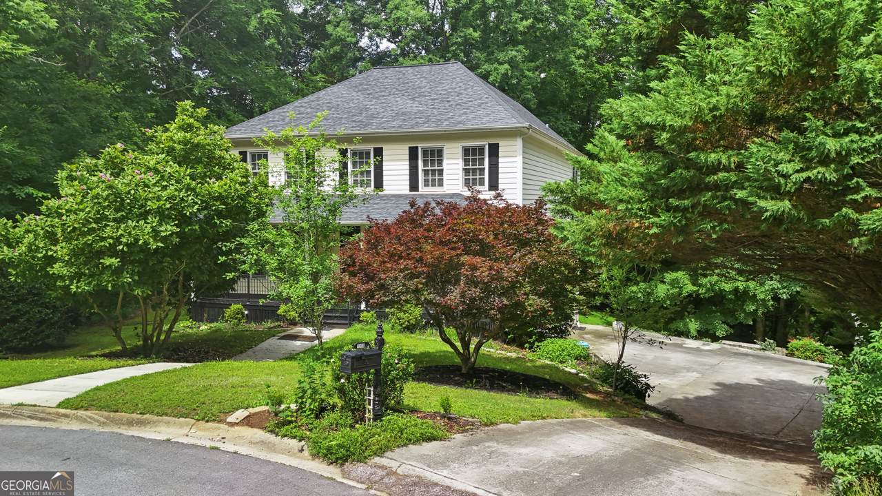 1593 Walkway Court - Photo 1