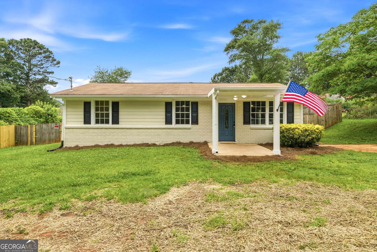 405 Wilson Street - Photo 1