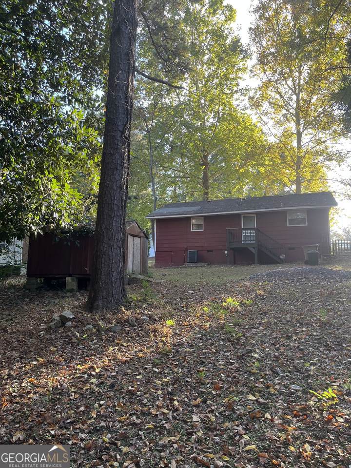 650 Robert E Lee Parkway - Photo 1