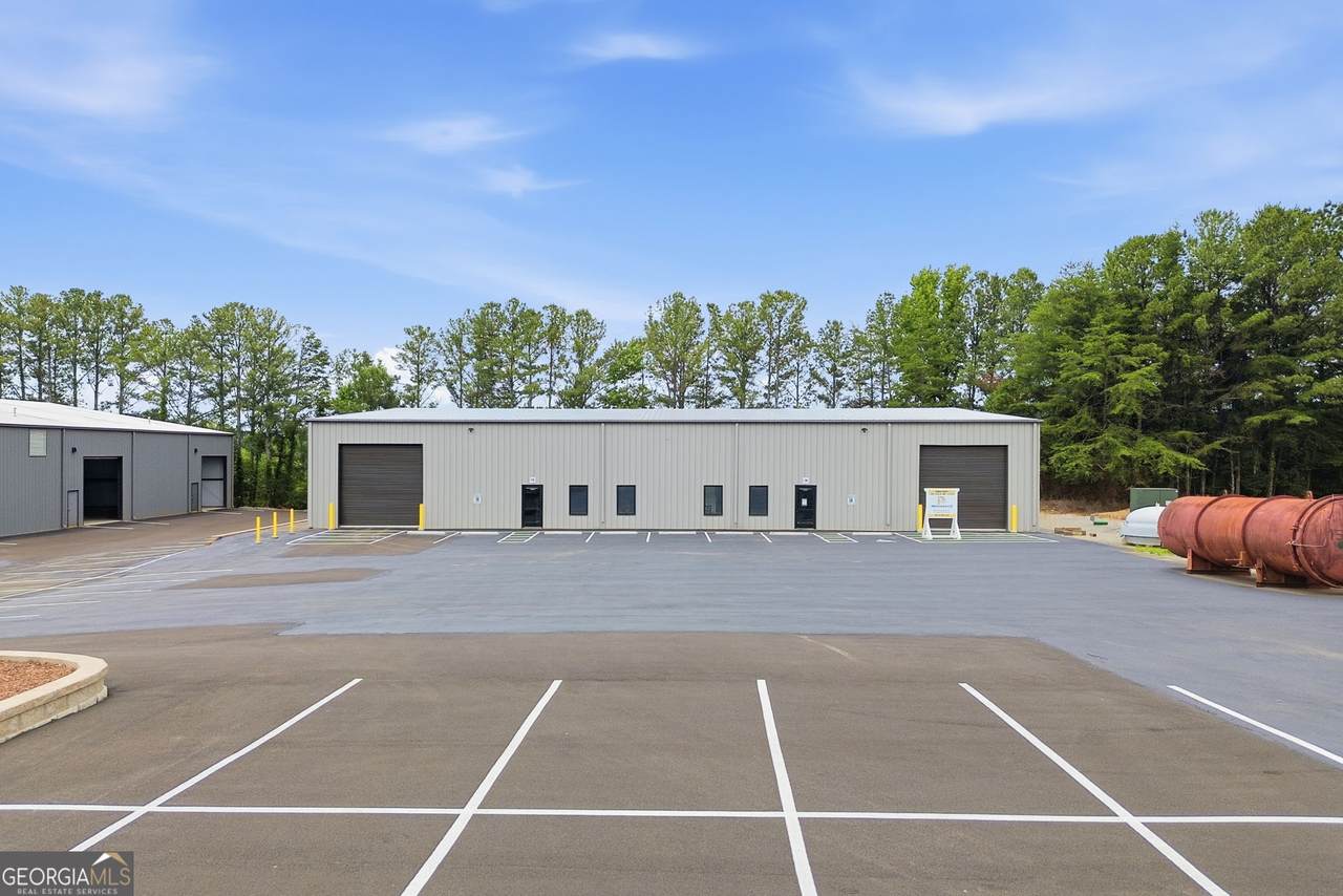 120 Don Westbrook Avenue - Photo 1