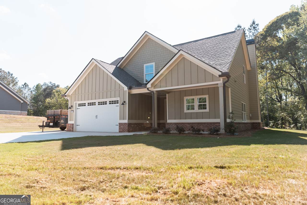 632 Campbell Road - Photo 1