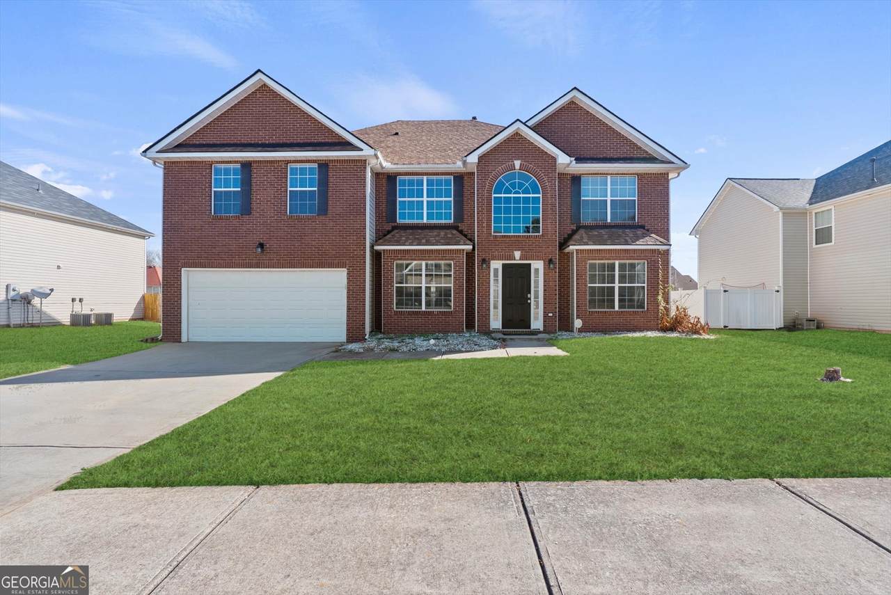 541 Hamlet Drive - Photo 1