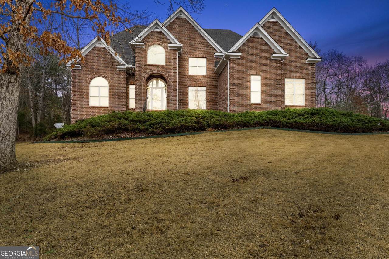 1442 Swiftwater Circle - Photo 1