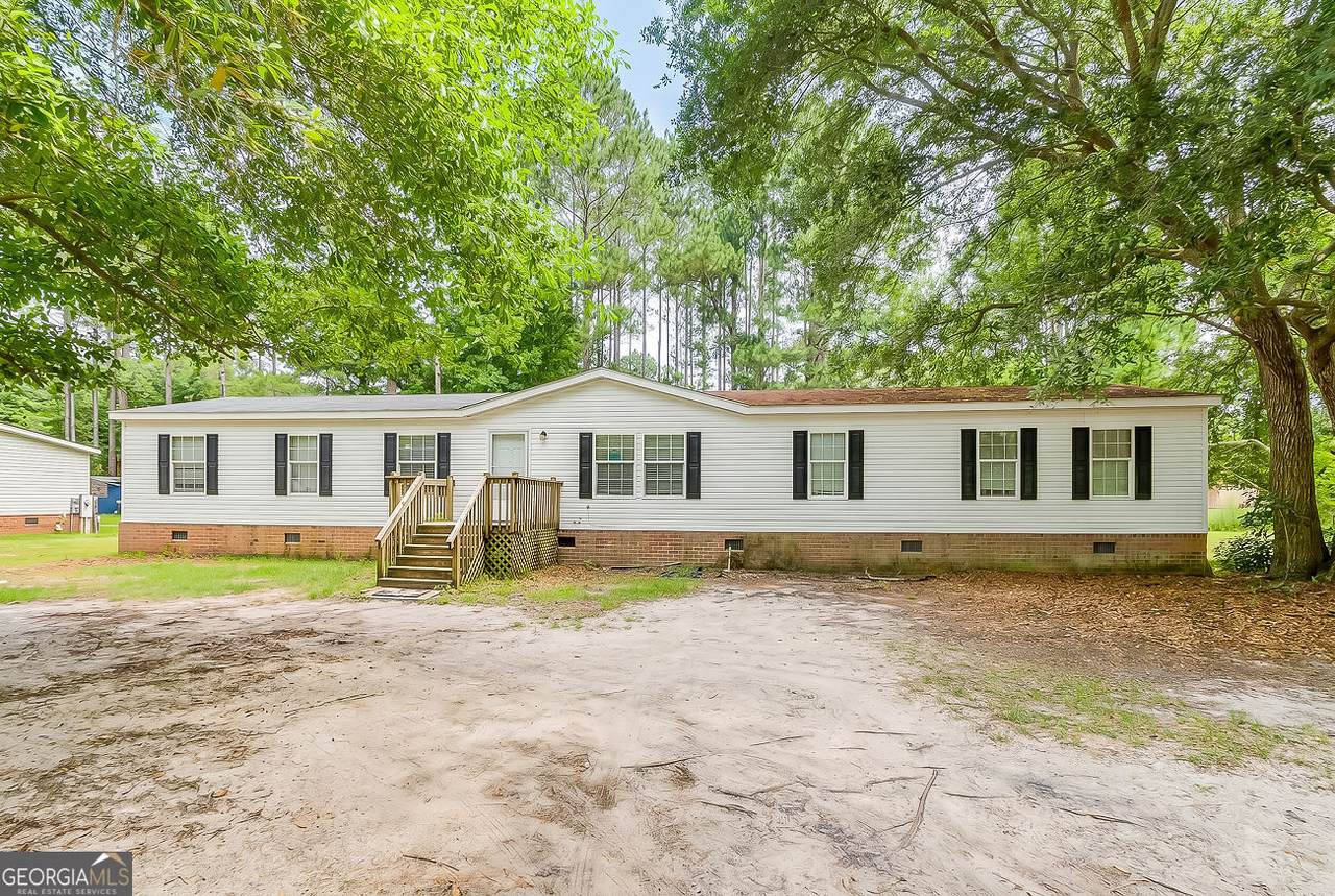 303 Formosa Drive - Photo 1