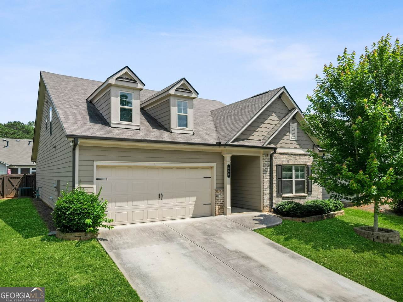 866 Newshaw Way - Photo 1