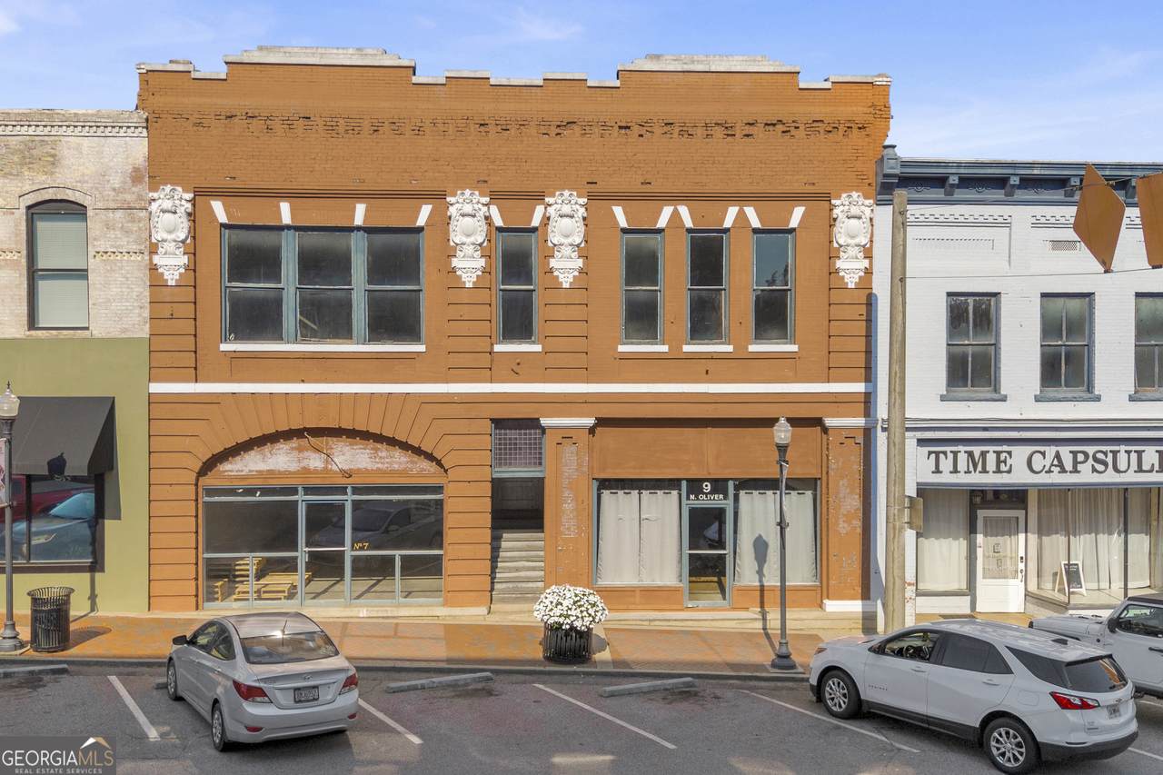 7 Oliver Street - Photo 1