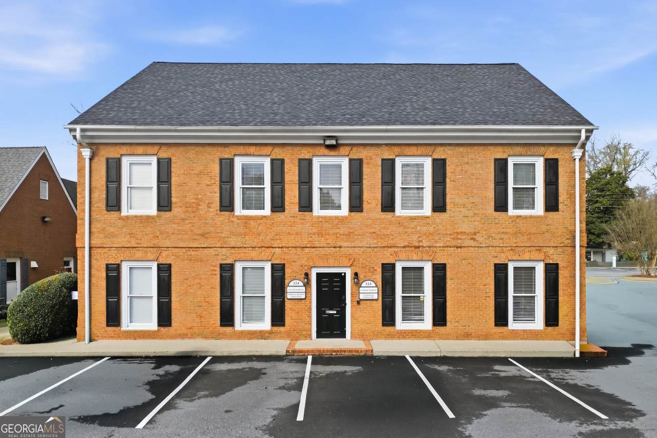 324 Cherokee Street - Photo 1