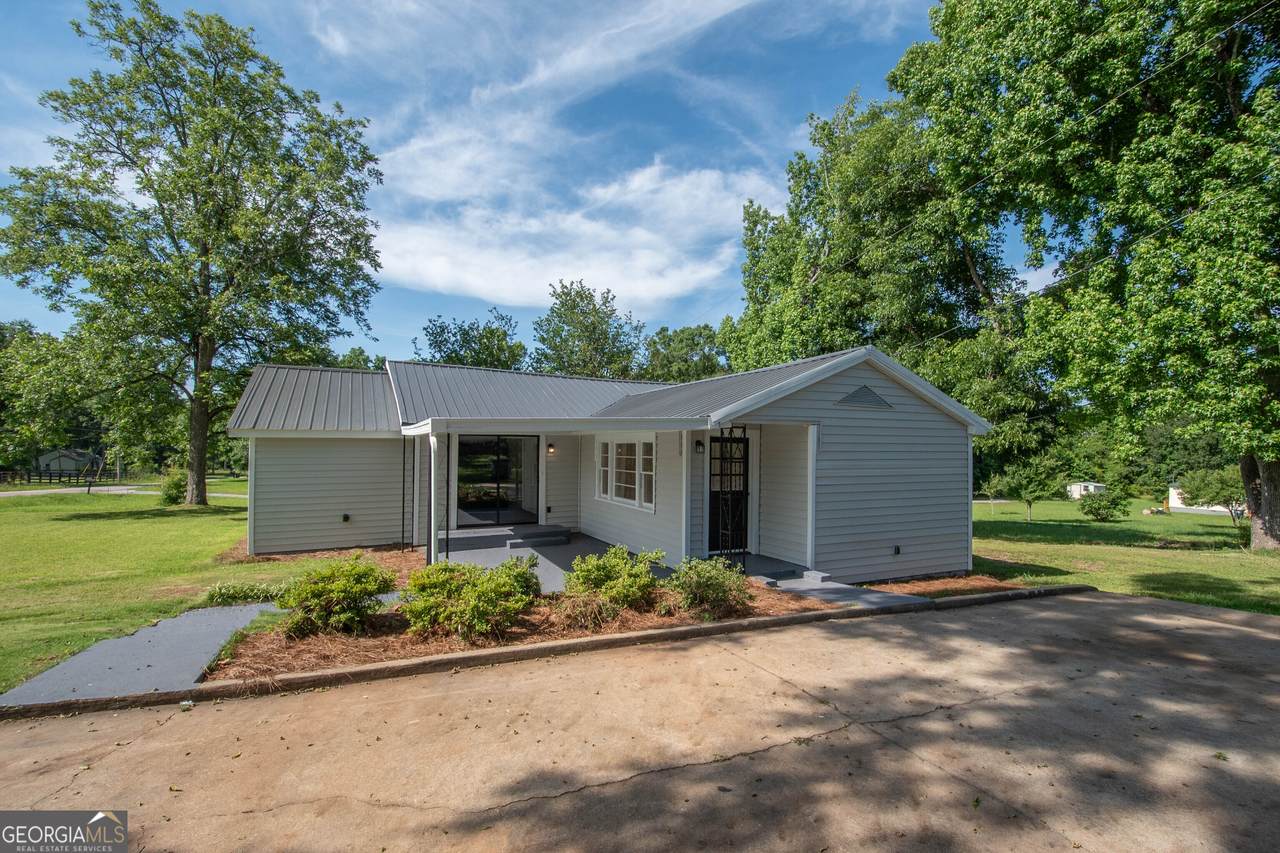 432 Cooley Road - Photo 1