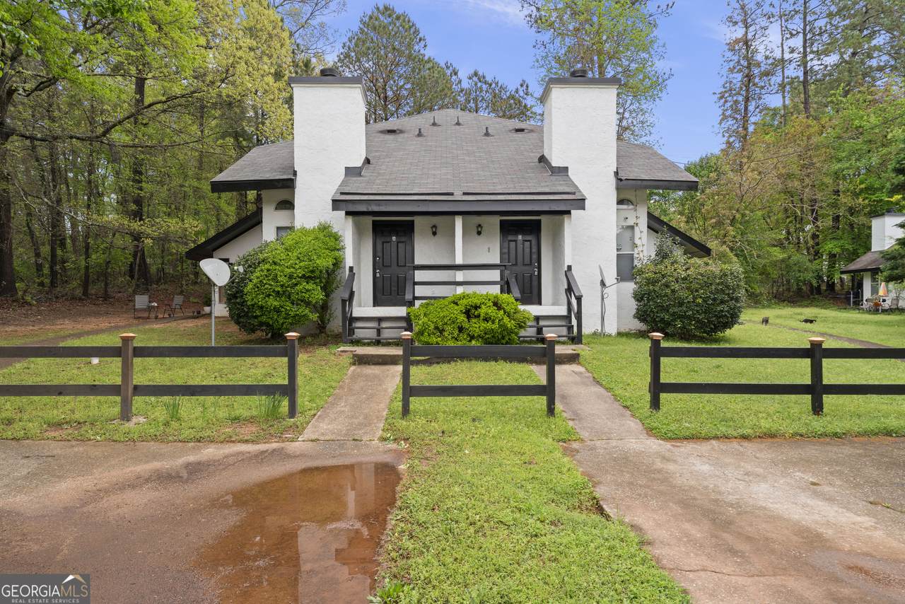 8506 Pineland Drive - Photo 1