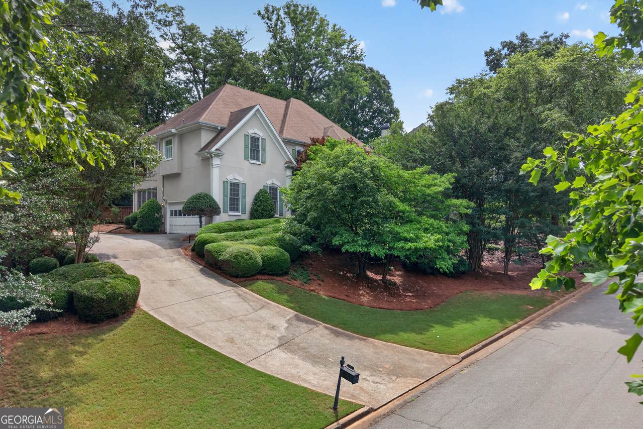 1995 Woods River Lane - Photo 1
