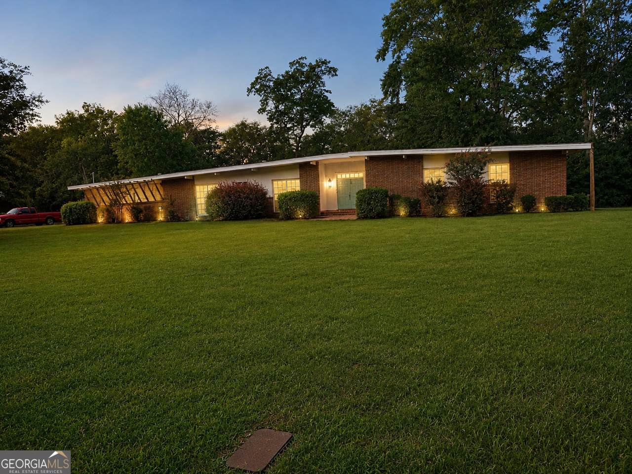 437 Orchard Lane - Photo 1