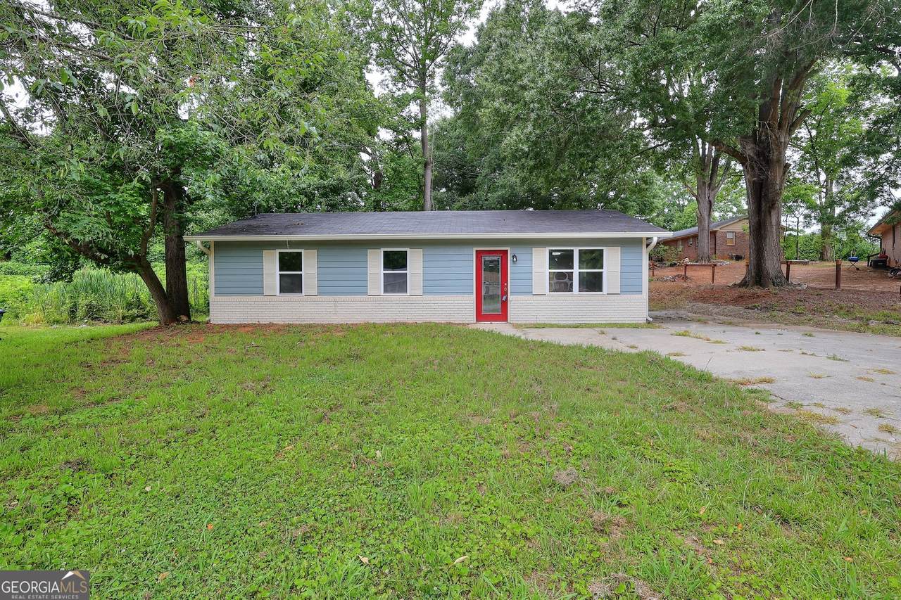 21 Duke Circle - Photo 1