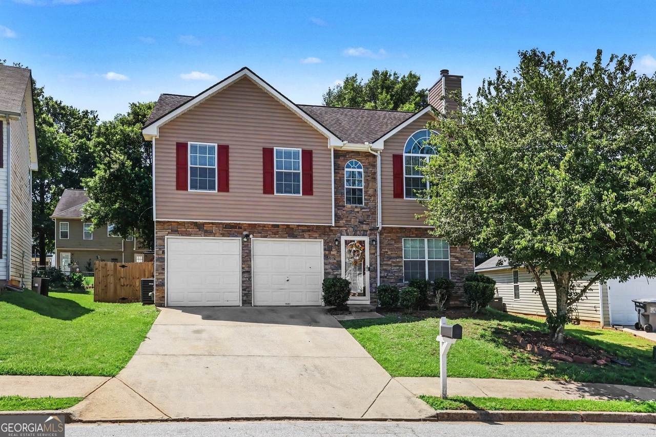 40 Greenway Drive - Photo 1