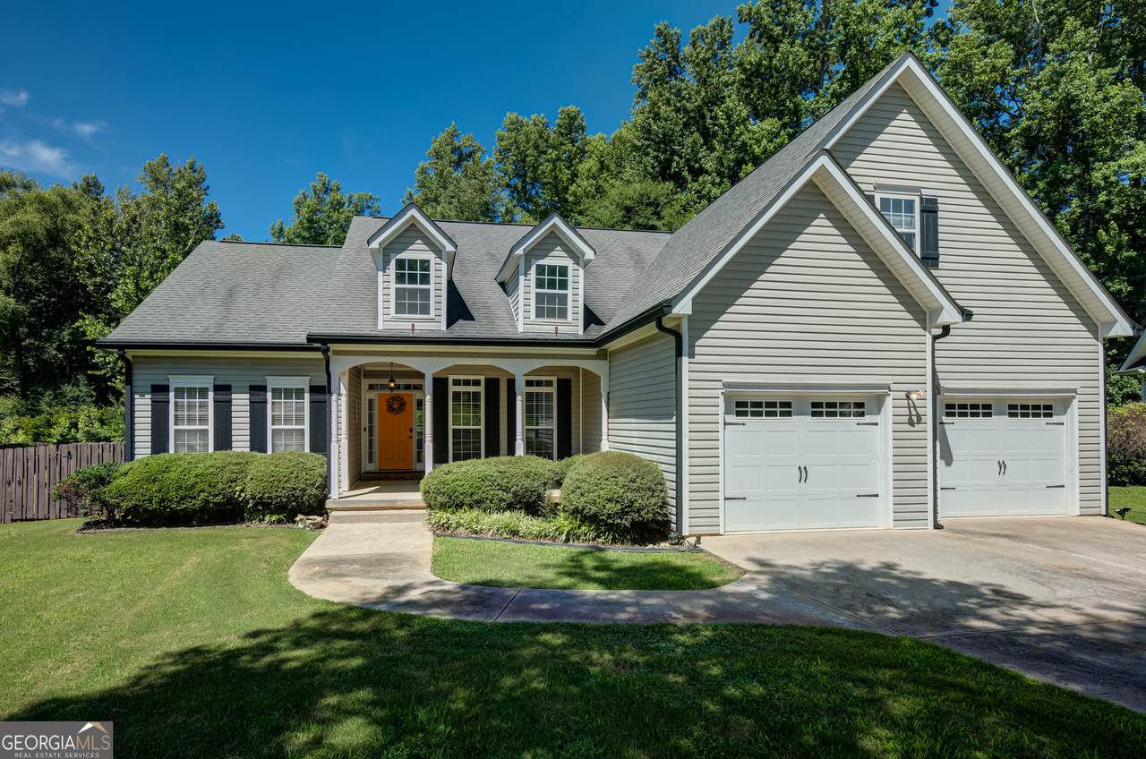 37 Forest Point - Photo 1