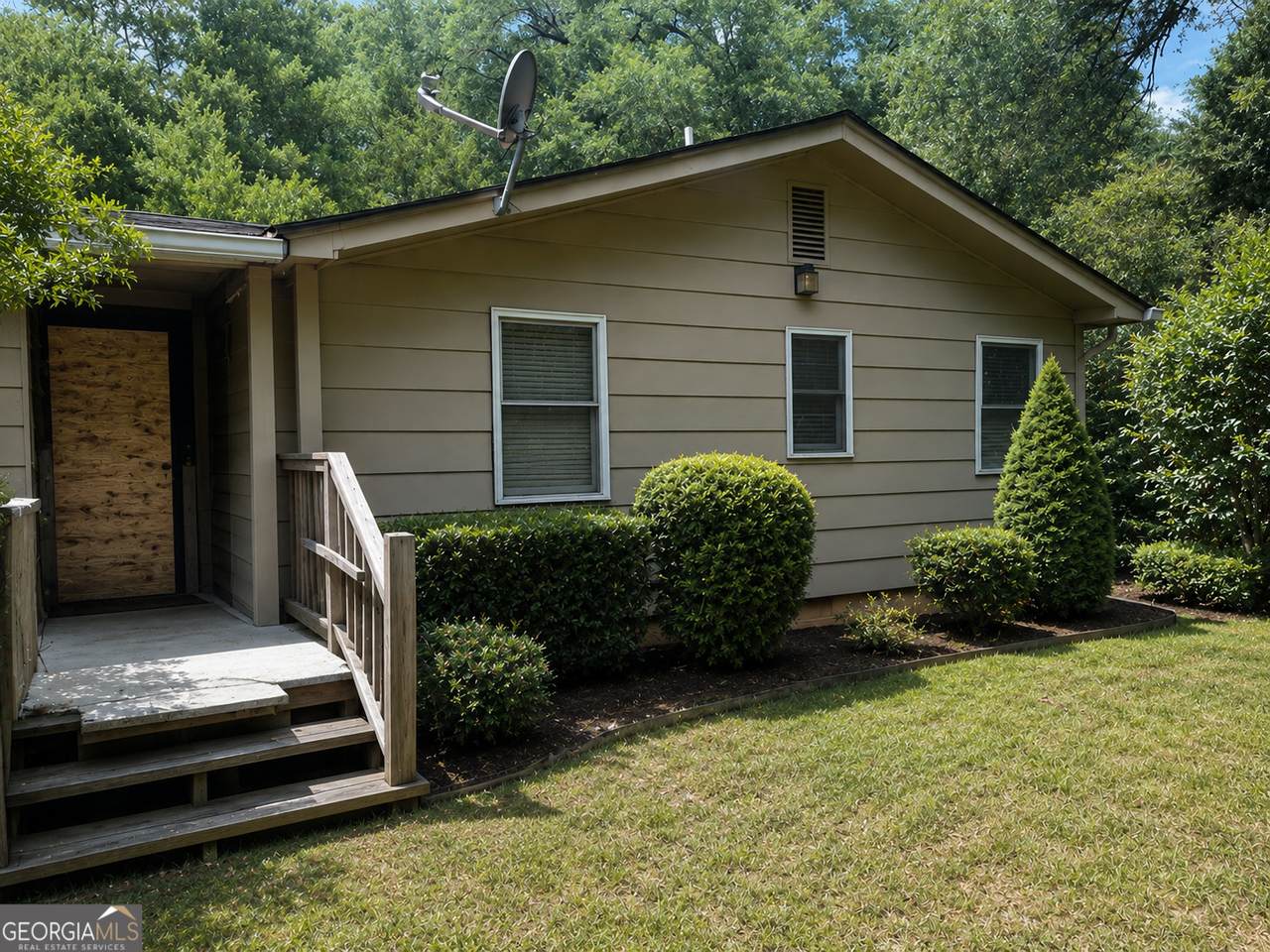 45 Oakwood Drive - Photo 1