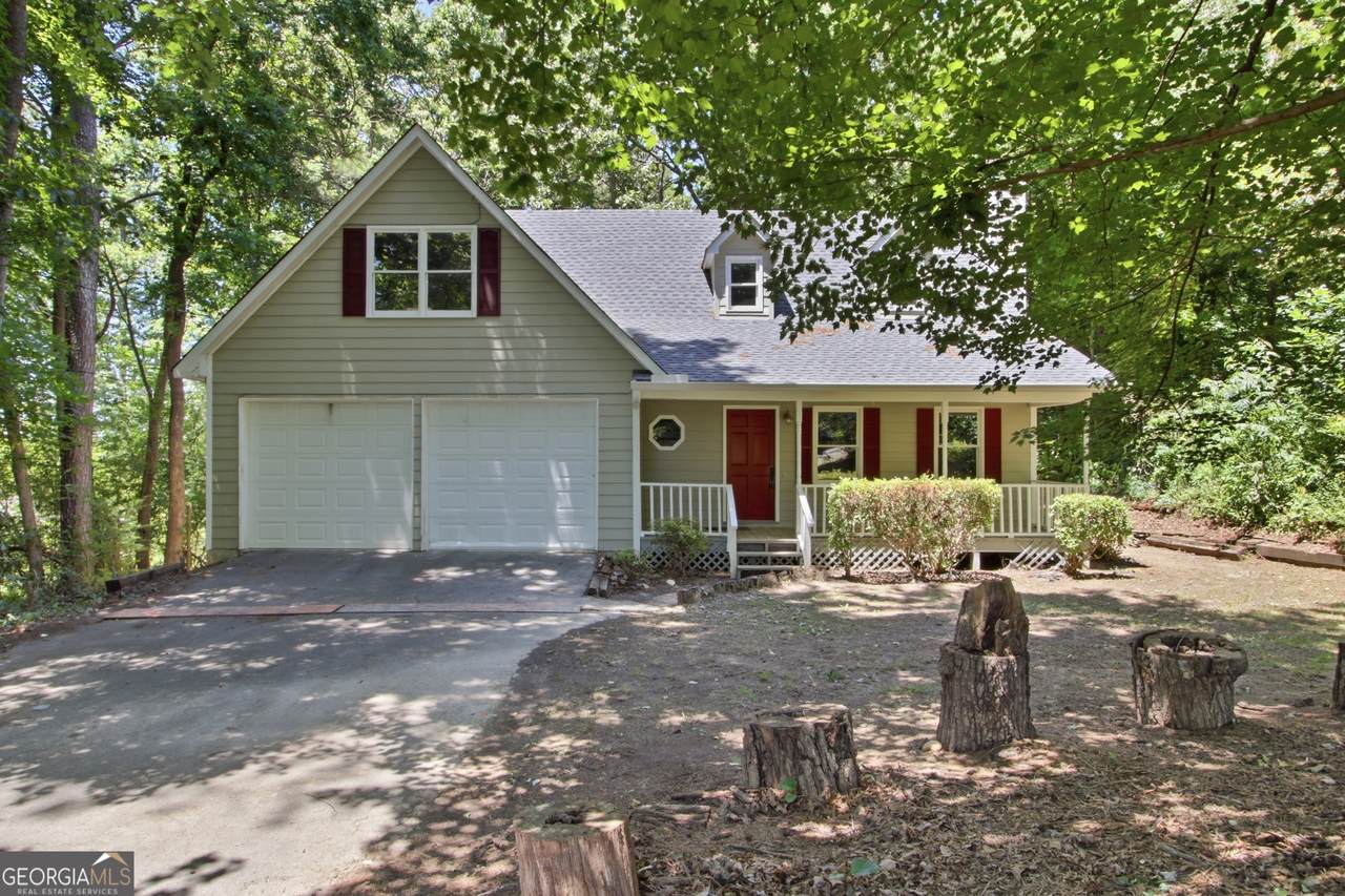 104 West Lane - Photo 1