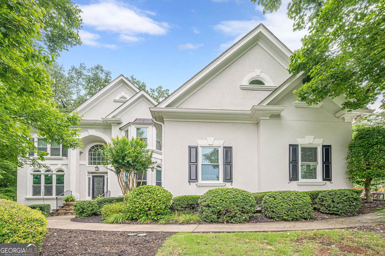 10425 High Falls Circle - Photo 1