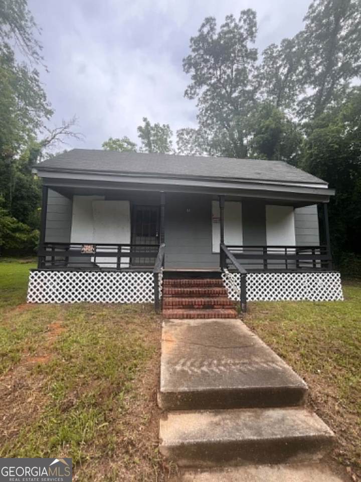 325 Fairview Avenue - Photo 1