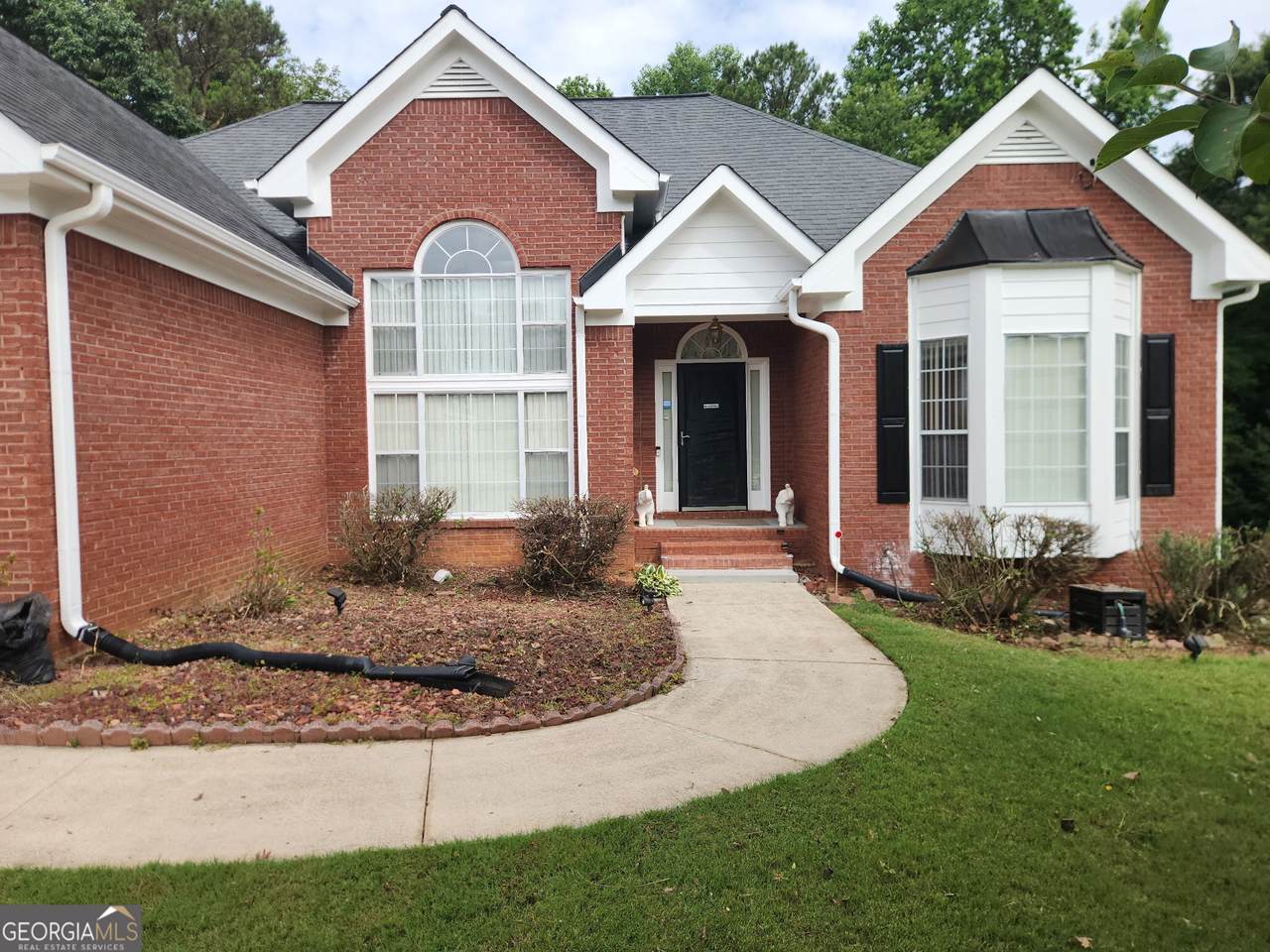 275 Wisteria Boulevard - Photo 1