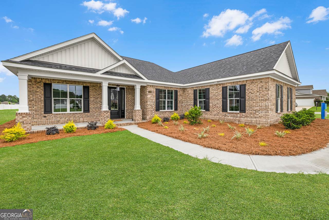 120 Stadium Drive - Photo 1
