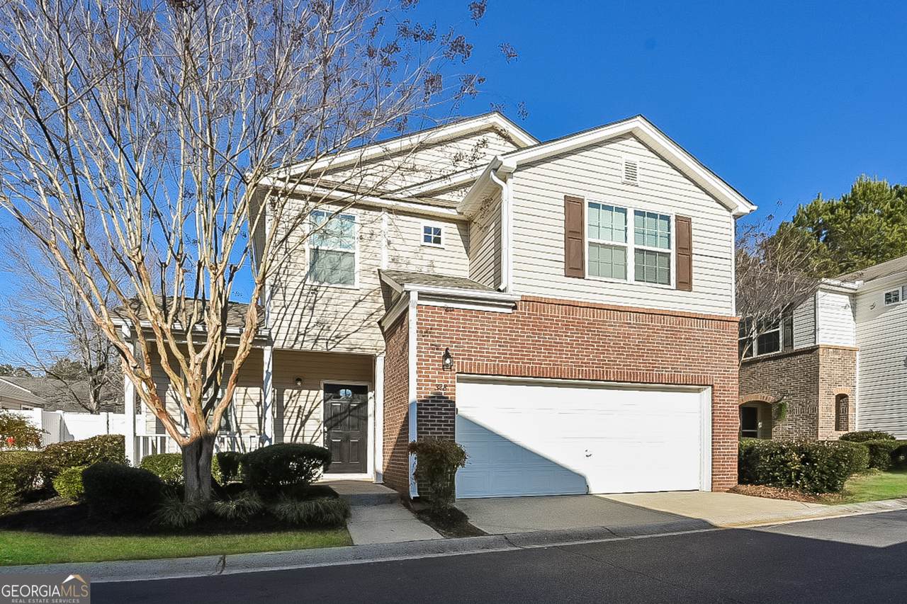328 Hiawassee Drive - Photo 1