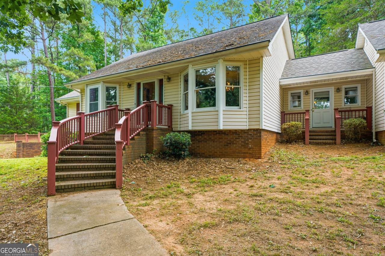 2692 Abbey Ridge Road - Photo 1