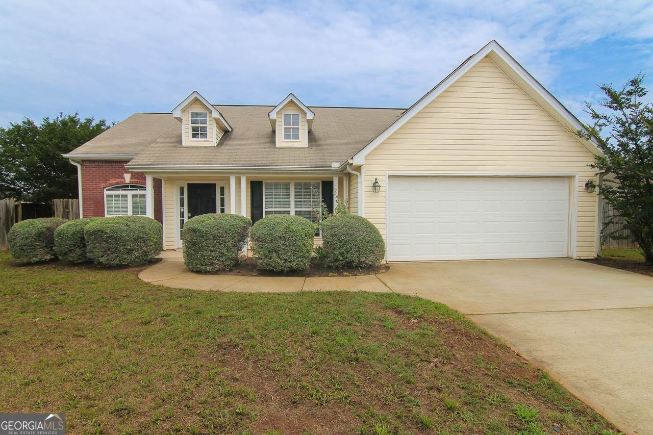 520 Arrie Drive - Photo 1