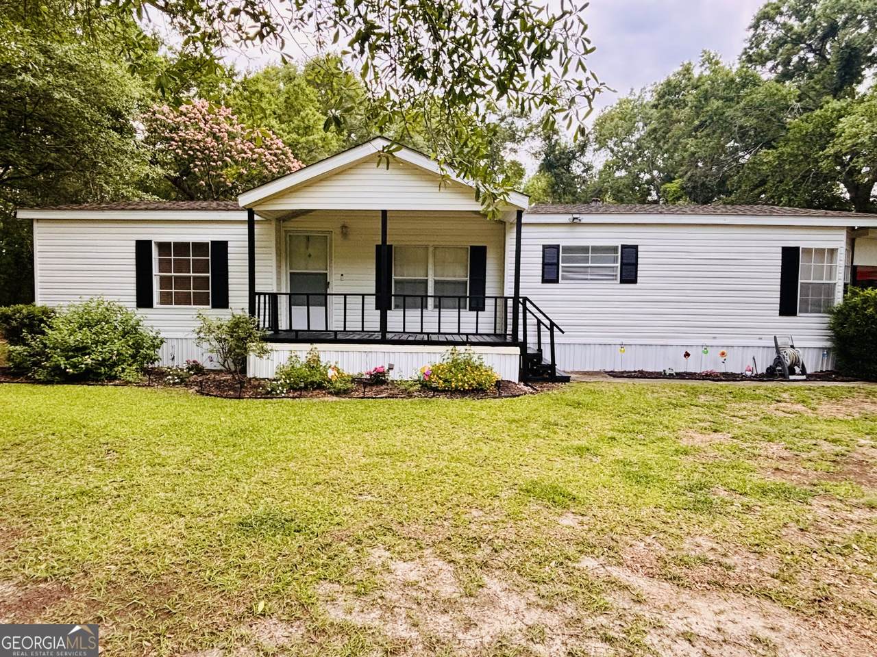 323 Grady Street - Photo 1