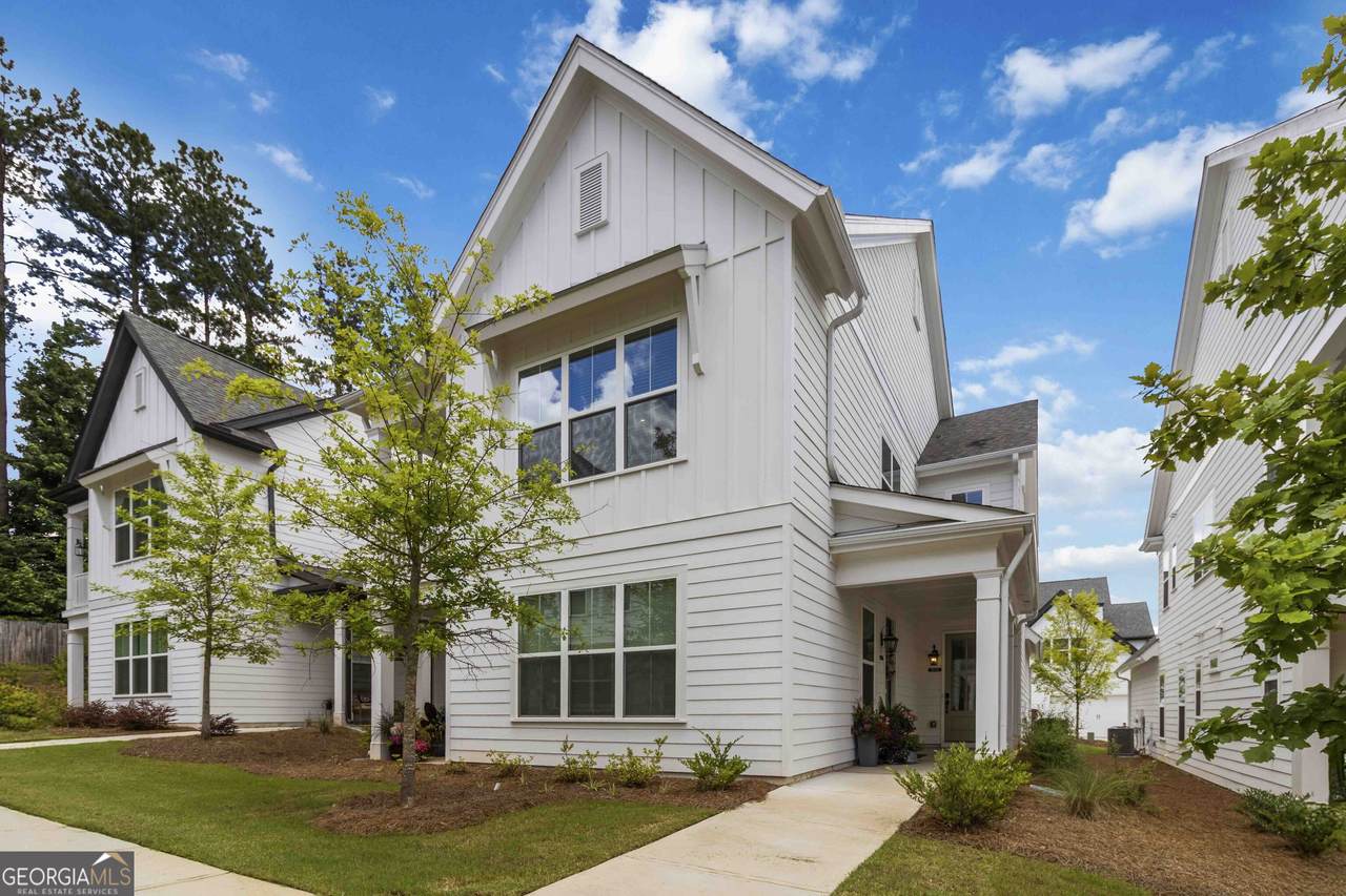 2000 Harvest Pond Circle - Photo 1