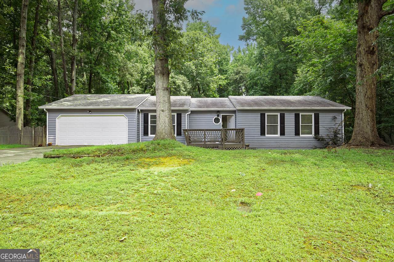 2100 Whitebluff Way - Photo 1