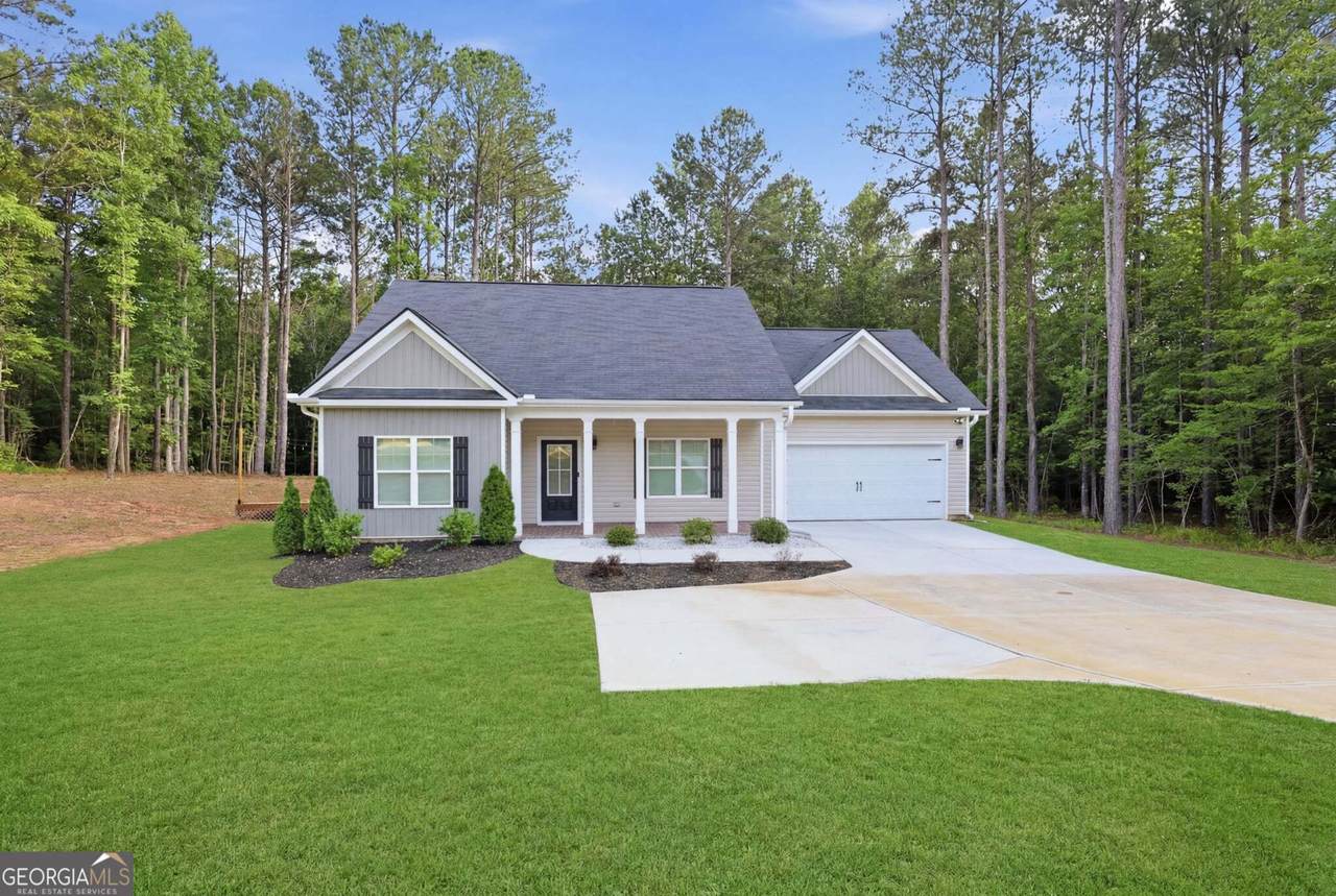 533 Evelyn Drive - Photo 1