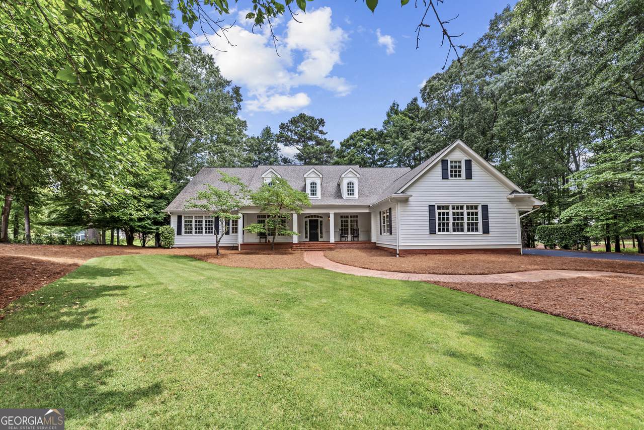 111 Blue Heron Drive - Photo 1