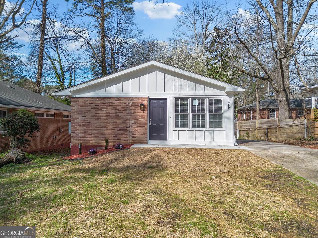 1799 Shirley Street - Photo 1