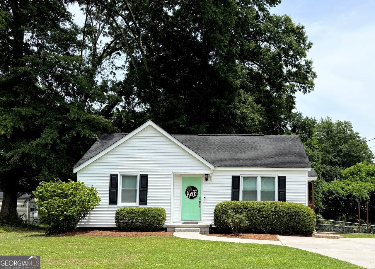 206 Carroll Street - Photo 1