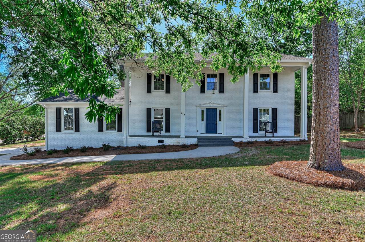 847 Hillcrest Street - Photo 1