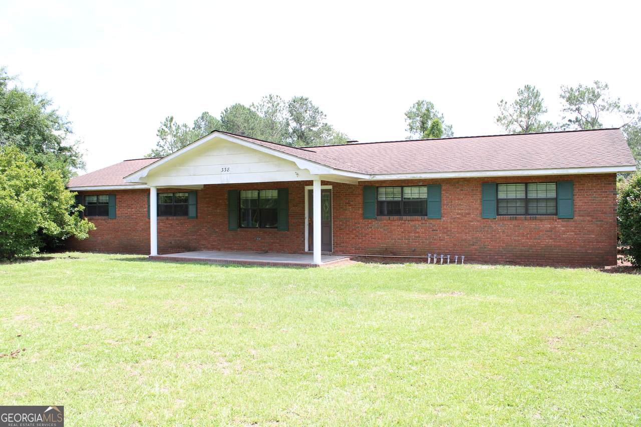 338 Lakeview Drive - Photo 1