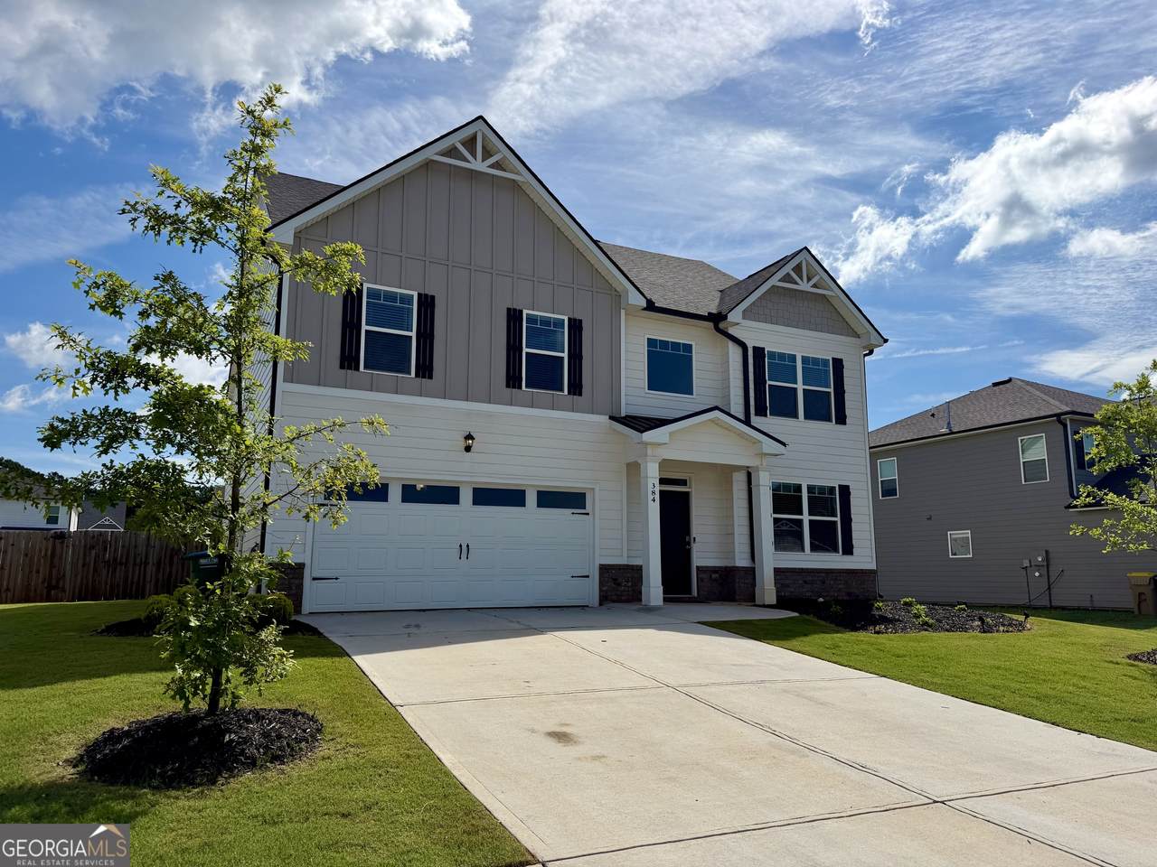 384 Condor Court - Photo 1