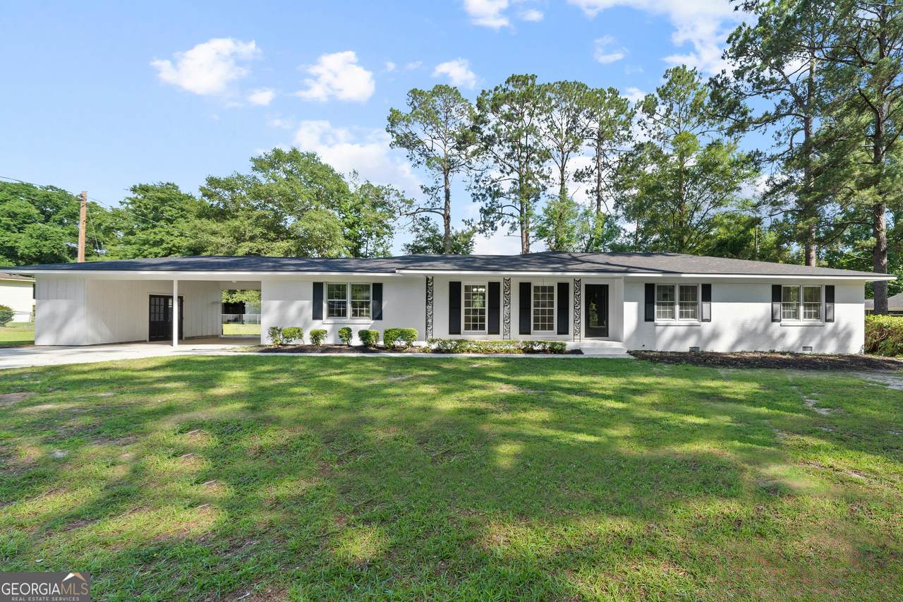 223 Brookwood Drive - Photo 1