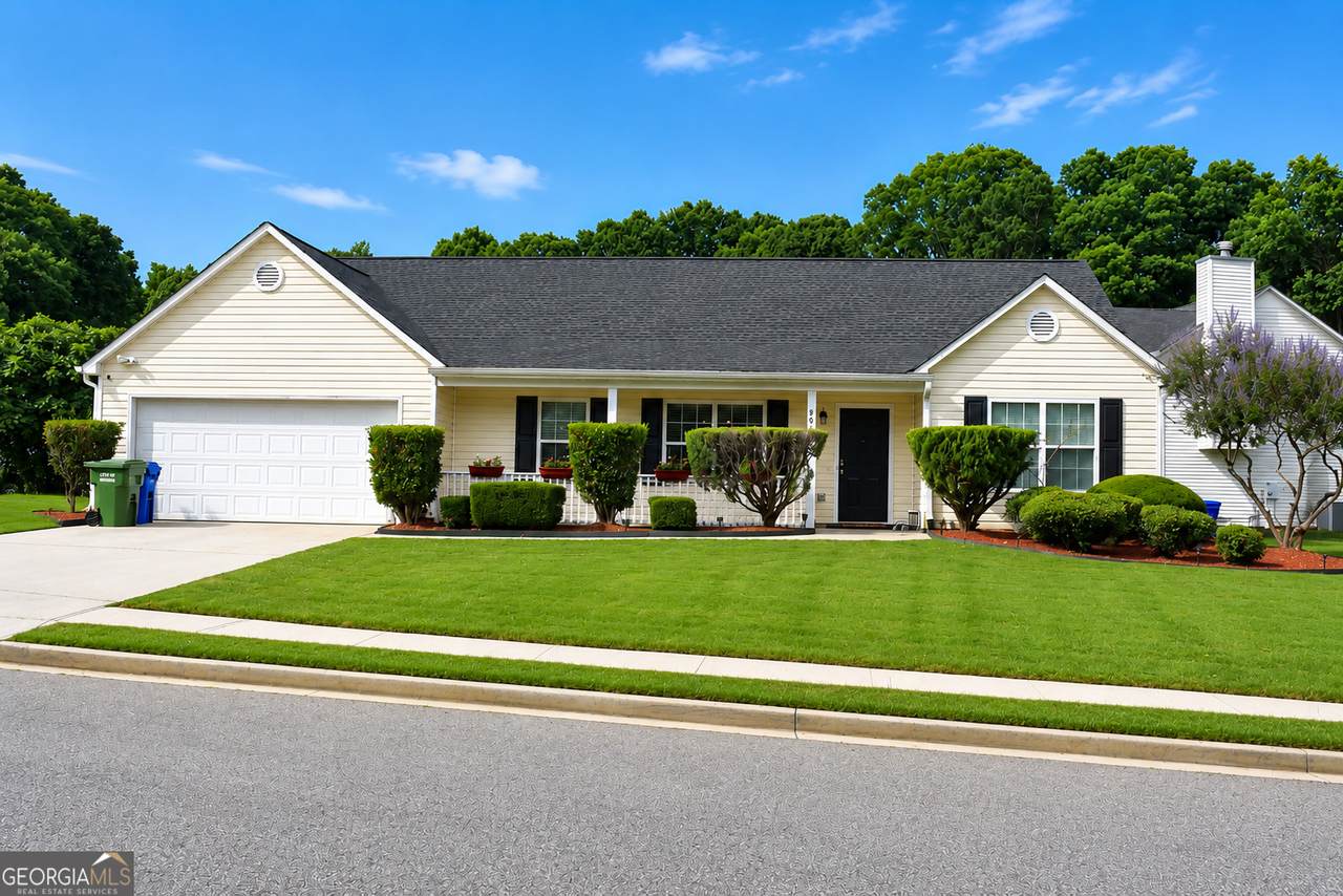 904 Meadow Walk Drive - Photo 1