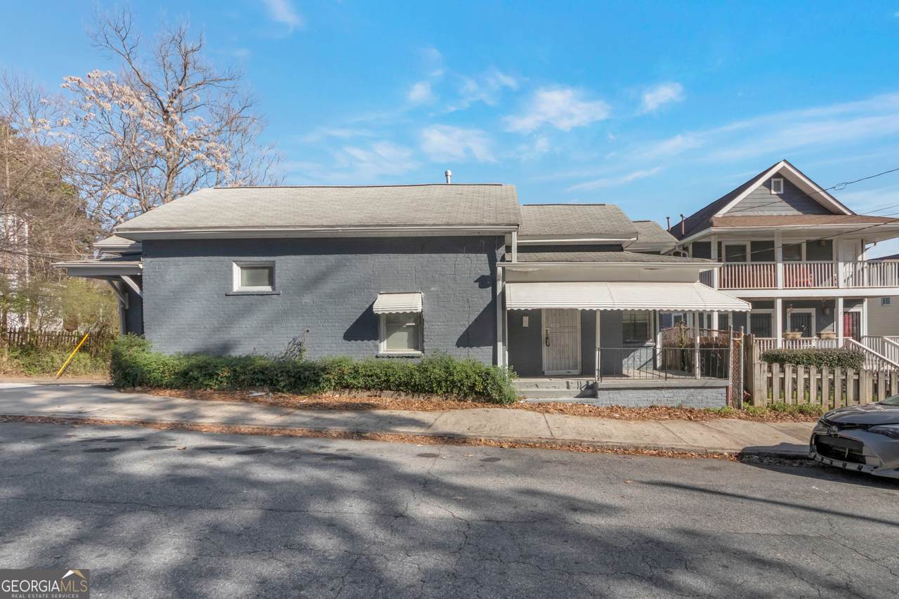 235 Dodd Avenue - Photo 1