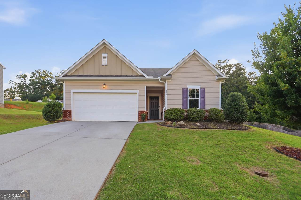 118 Sorrento Drive - Photo 1