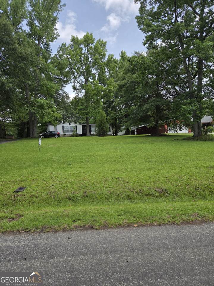 453 Lake Drive - Photo 1