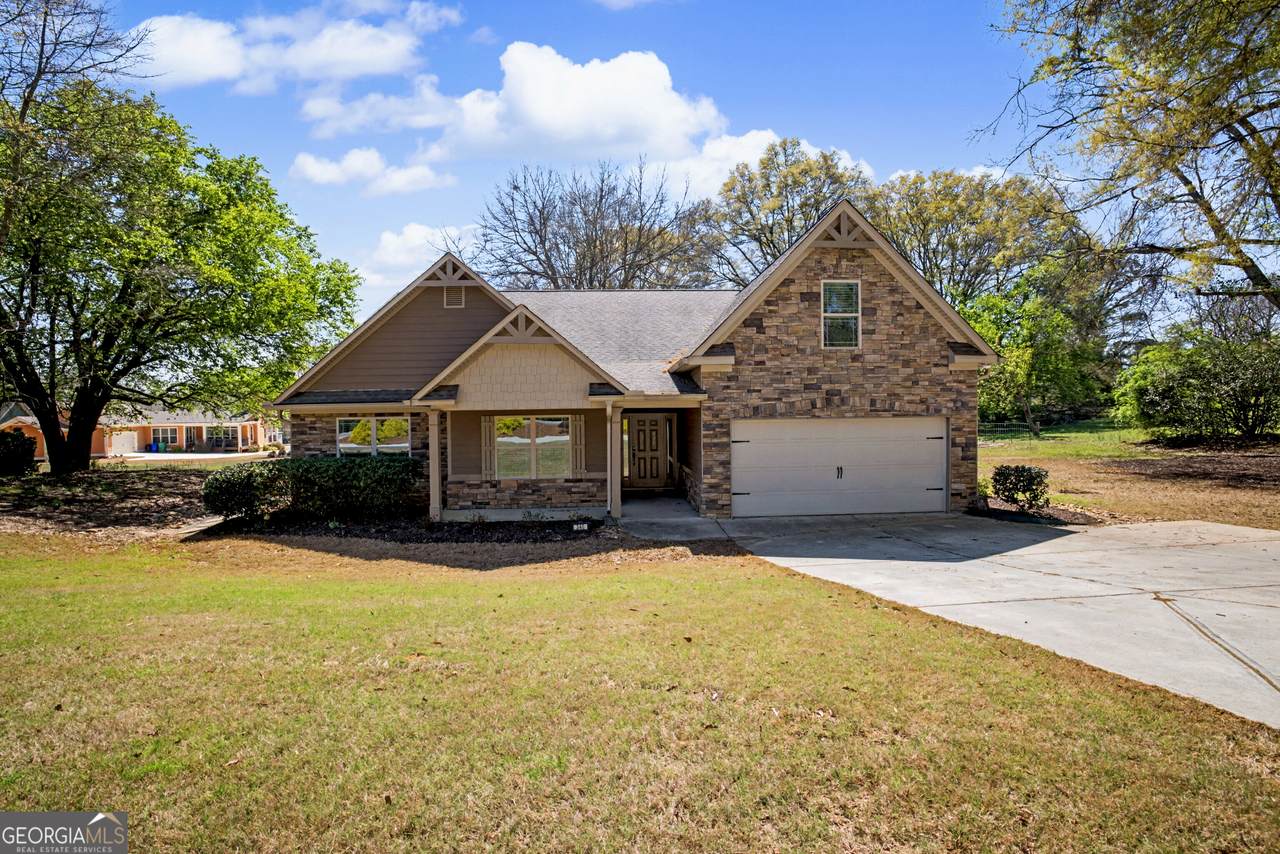 340 Grady Avenue - Photo 1