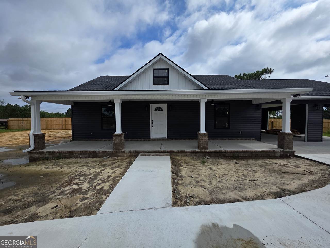 27 Elmwood Lane - Photo 1