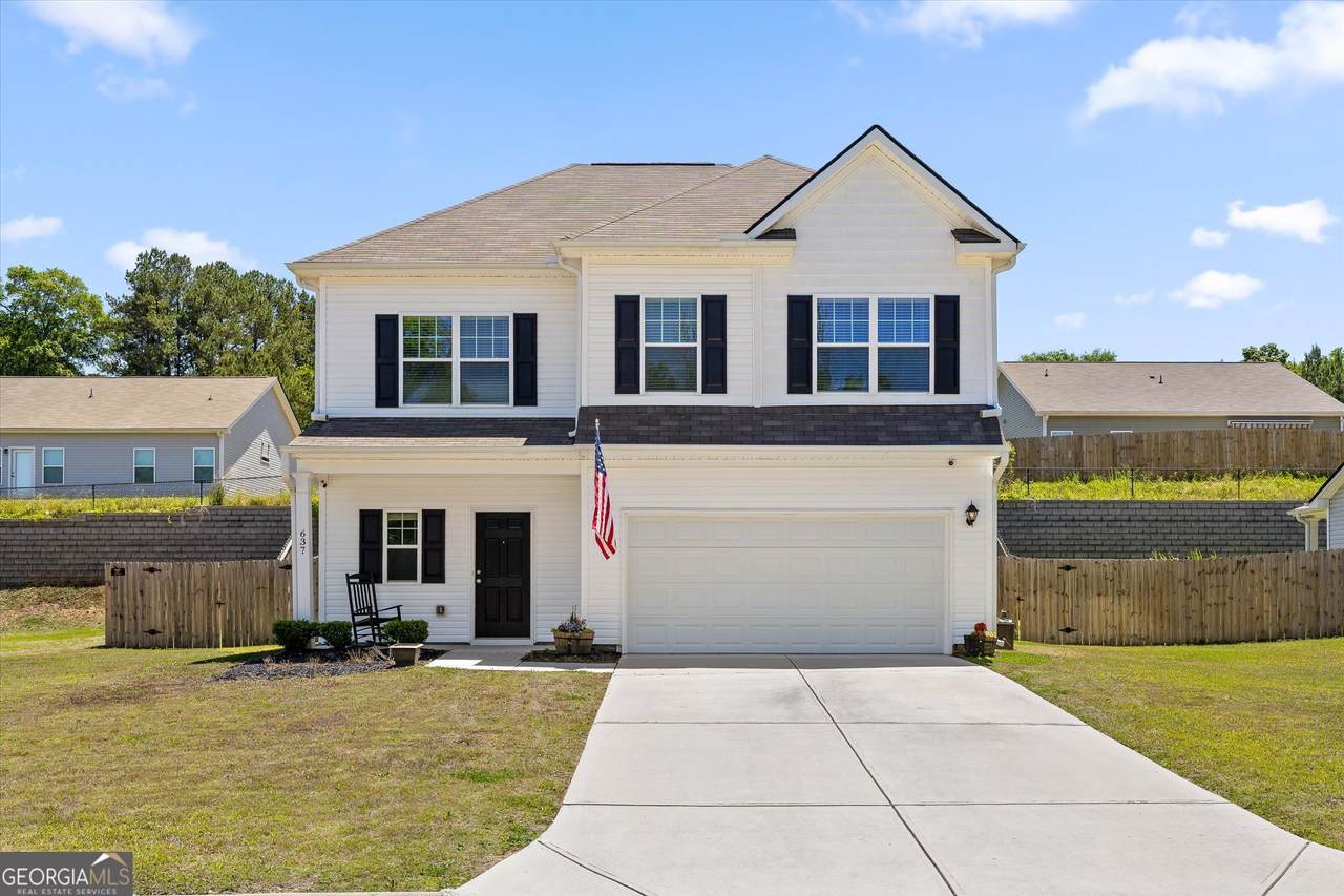 637 Collington Circle - Photo 1